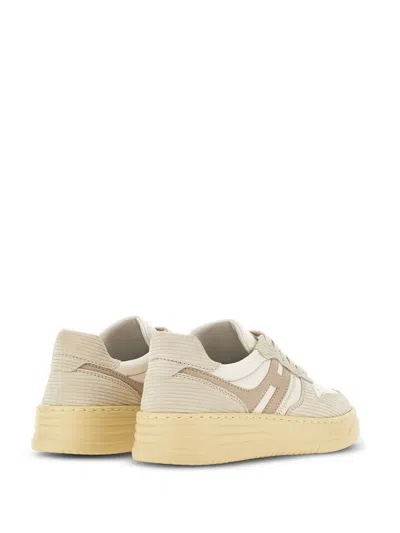 Hogan Sneakers In Light Pink