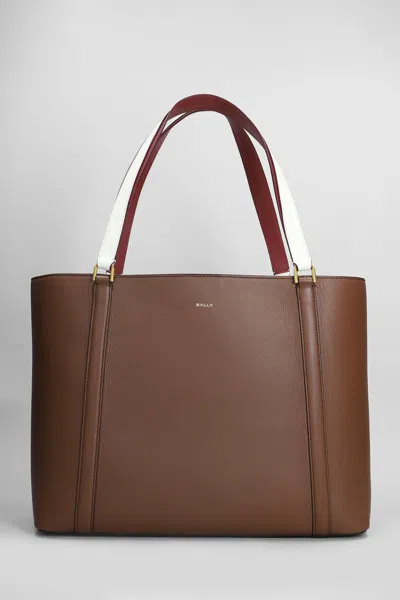 Bally Code Tote L Tote In Brown
