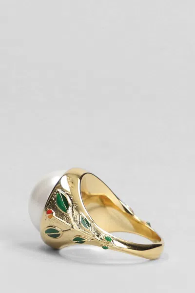 Casablanca Pearl Signet Ring Laurel Detailing In Gold
