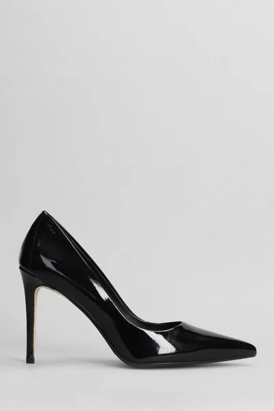 Shop Chantal Pumps In Black