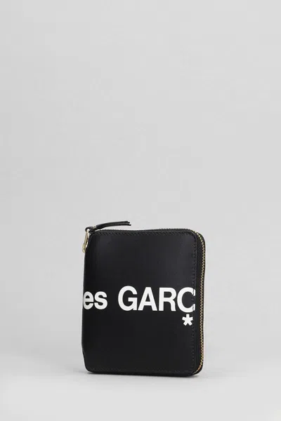 Comme Des Garçons Huge Logo Vertical Zip Around Wallet In Black