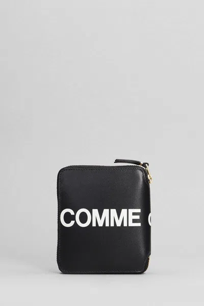 Comme Des Garçons Huge Logo Vertical Zip Around Wallet In Black