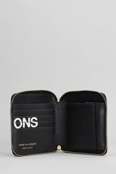 Comme Des Garçons Huge Logo Vertical Zip Around Wallet In Black
