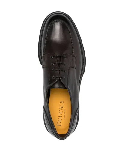 Doucal's Polished Black Derby Shoes With Calf Leather Sole In Black