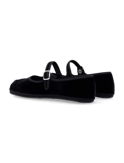 Shop Drogheria Crivellini Fu-tabi Velvet Cayman Flat Shoes In Black