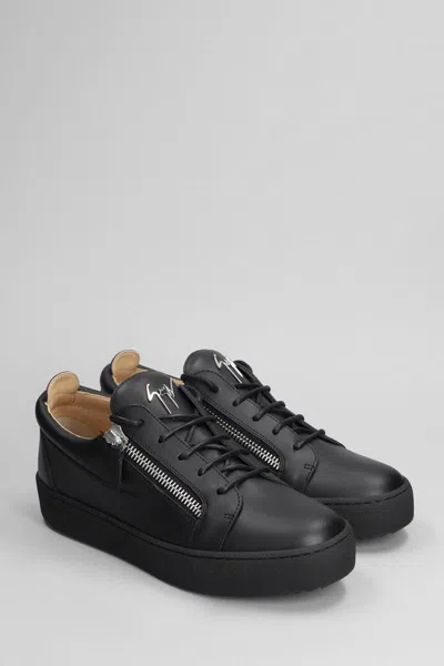 Giuseppe Zanotti Frankie In Black