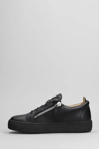 Giuseppe Zanotti Frankie In Black