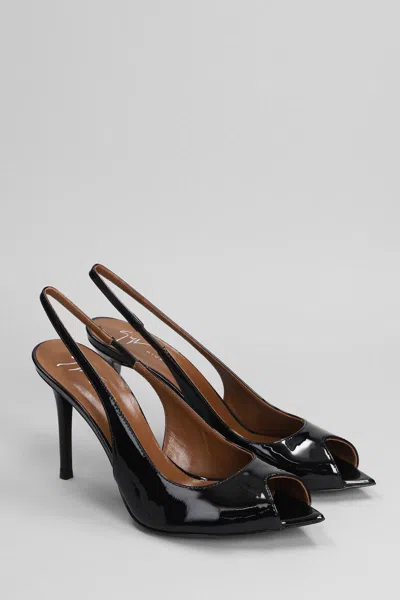 Giuseppe Zanotti Intriigo Pumps In Black Leather In Black