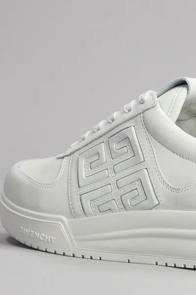 Shop Givenchy G4 Low Sneakers In White