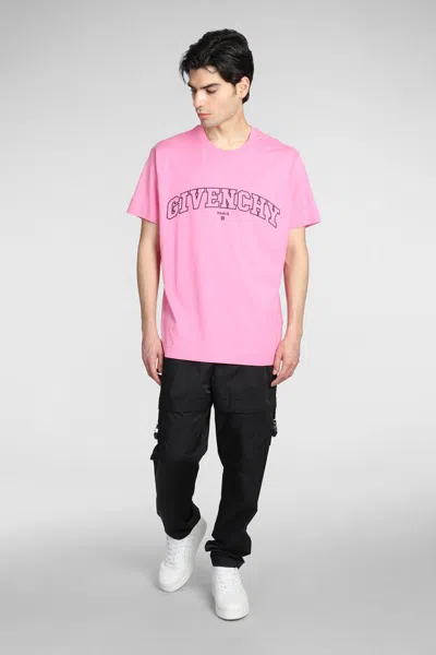 Shop Givenchy T-shirt In Pink