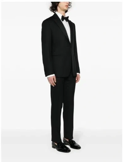 Lardini Single-breasted Crepe Suit