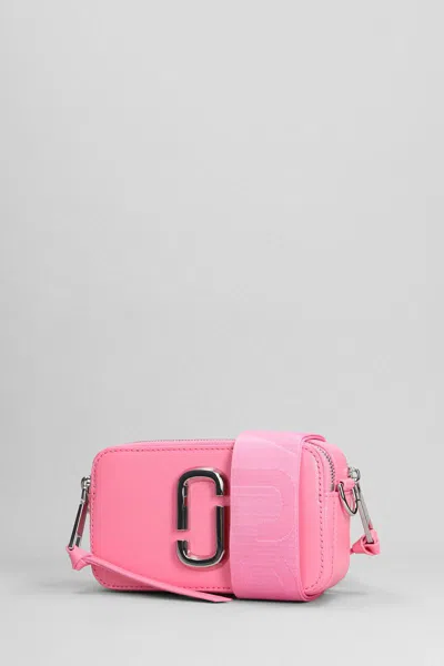 Marc Jacobs The Utility Snapshot Bag In Pink