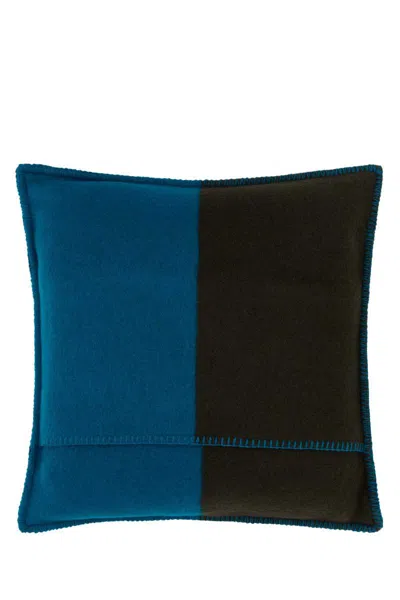 Burberry Unisex Two-tone Wool Pillow In Multicoloured