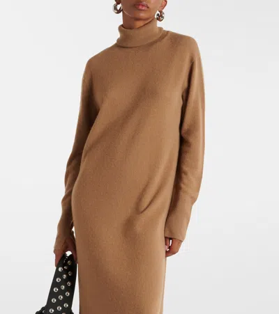 羊绒高领毛衣式连衣裙