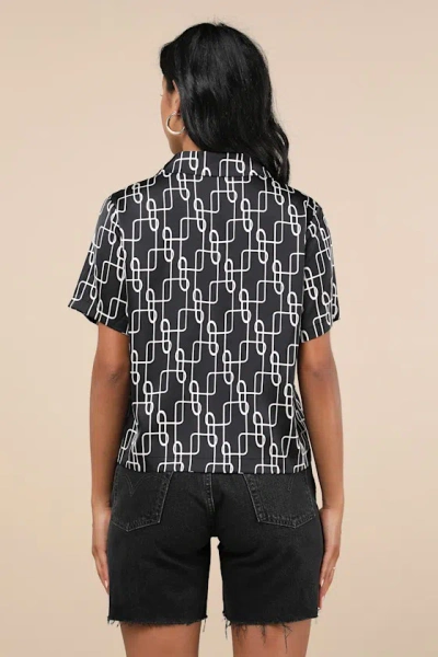 Lulus Intricate Aesthetic Black And White Abstract Print Button-up Top In Black And White