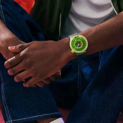 Pre-owned Swatch Big Bold Sb05k400 Blinded By Neon Watch W/box