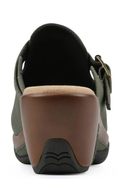 Cliffs By White Mountain Viewed Mule In Olive Smooth