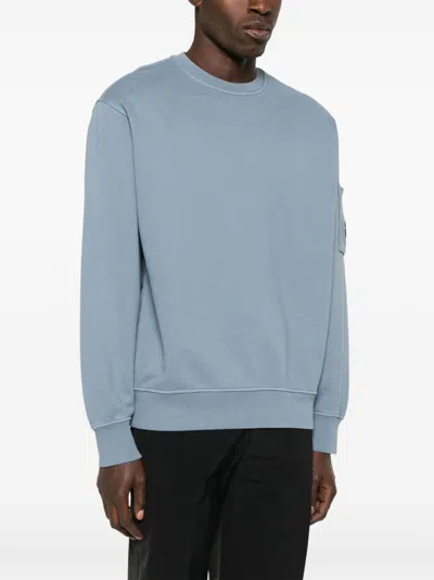 C.p. Company C.p.company Lens Detailed Sweatshirt In Blue