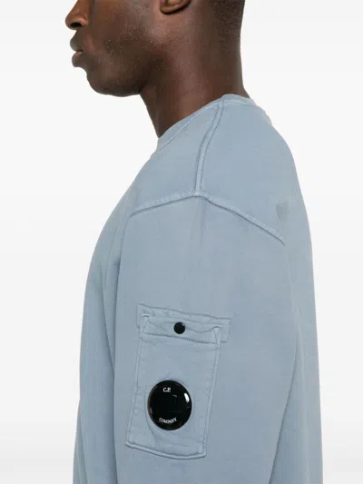 C.p. Company C.p.company Lens Detailed Sweatshirt In Blue