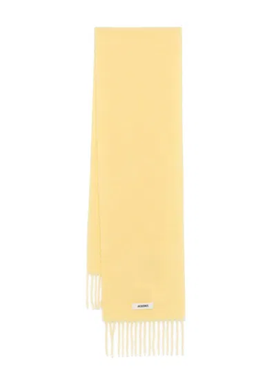 Jacquemus Womens L'echarpe Carro Fringed Wool-blend Scarf Yellow In Yellow
