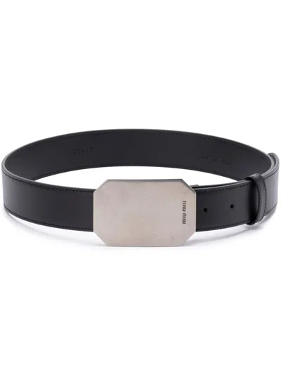 Miu Miu Buckle-fastening Leather Belt In Schwarz