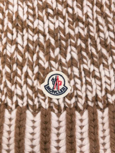 Moncler Wool Beanie In Braun
