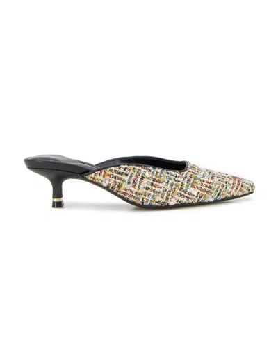 Kenneth Cole New York Margo Whitecap Leather Pump In White