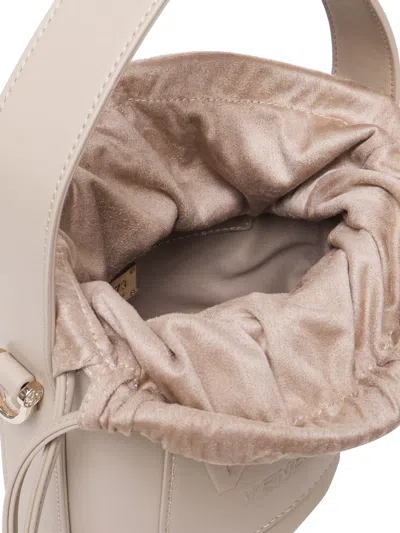 V73 Bucket Bag Beatrix In Beige