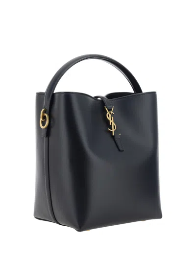Saint Laurent Le 37 Leather Bucket Bag In Nero