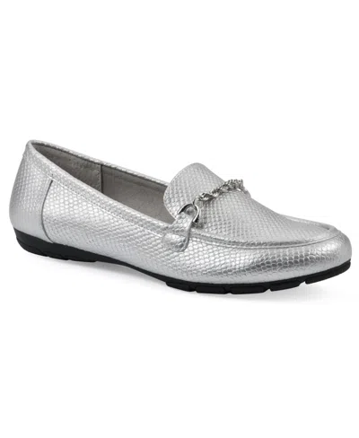 Cliffs By White Mountain Women's Genius Moc Loafers In Silver Snake Print