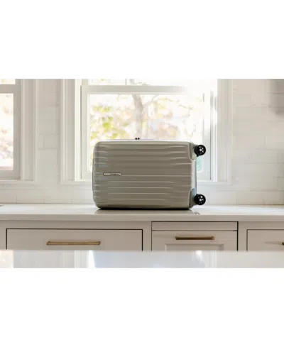 Samsonite Uplift Hs 28.5" Check-in Spinner In Phantom Black