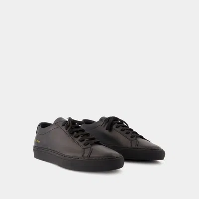 Shop Common Projects Original Achilles Low Sneakers In Black