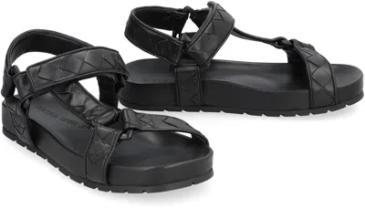 Bottega Veneta Women's Trip Leather Sandals In Black
