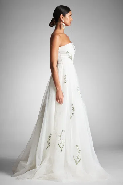 Sachin & Babi Anais Gown In White/embroidered Floral