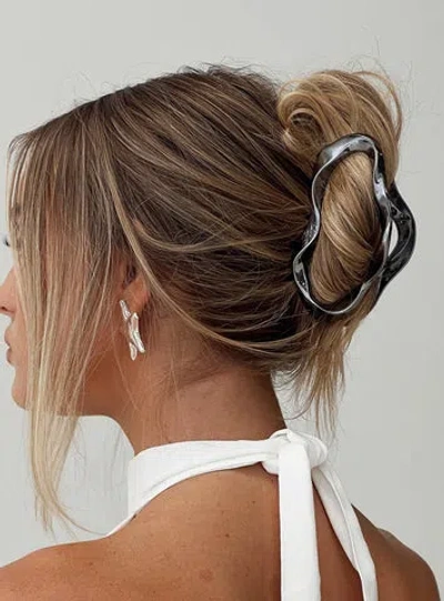 Princess Polly Take It Off Hair Clip In Black