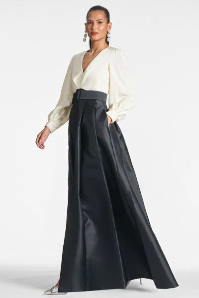 Sachin & Babi Zoe Gown In Black