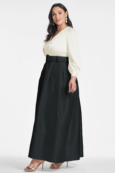 Sachin & Babi Zoe Gown In Black