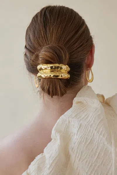 LELET HAMMERED DOUBLE ARCH PONY IN GOLD 