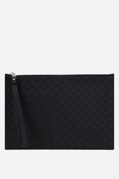 Bottega Veneta Medium Intreciato Clutch In Black