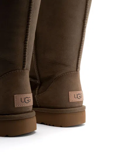 Ugg Womens Tan Classic Ii Tall Logo-embellished Suede Boots Eur 37 / 4 Uk In 褐色