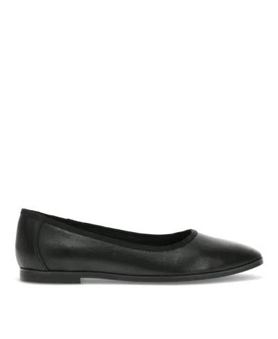 Baretraps Women's Tania Casual Flats In Dark Navy