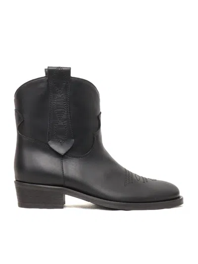 Via Roma 15 Stivali Texani V In Black