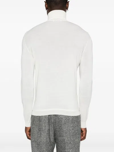 Goes Botanical Dolcevita Sweater In White