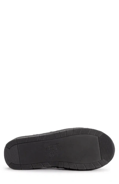 Muk Luks John Faux Shearling Lined Slipper In Cinder/dark Grey Heather