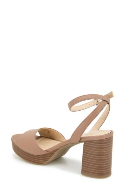 Reaction Kenneth Cole Ryanne Platform Sandal In Classic Tan