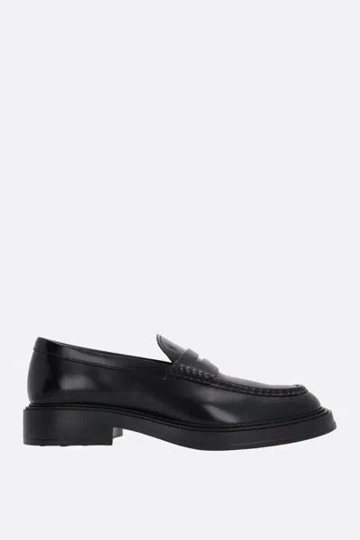 Tod's Smooth Leather Loafers In Black