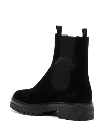 Gianvito Rossi Chelsea Boots Chester Calfskin In Black
