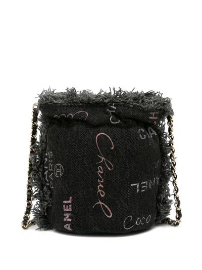 Pre-owned Chanel 2021 Mini Denim Mood With Chain Bucket Bag In 灰色