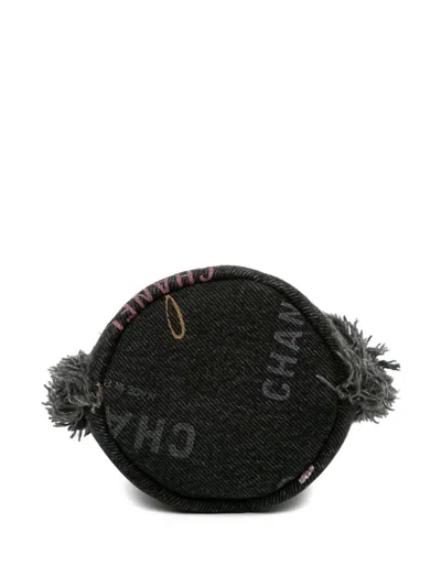 Pre-owned Chanel 2021 Mini Denim Mood With Chain Bucket Bag In 灰色