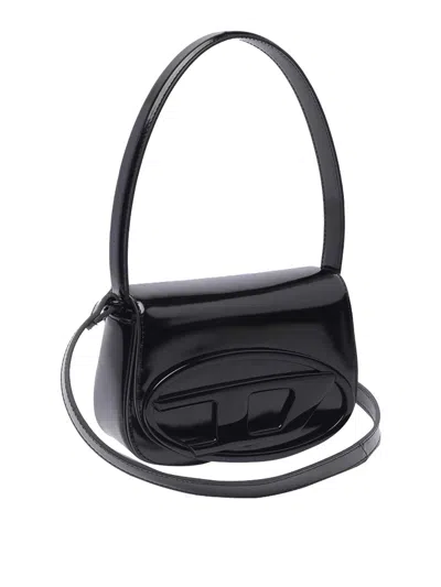 Diesel Iconic Structured Shoulder Bag In Mirrored Leather In Negro